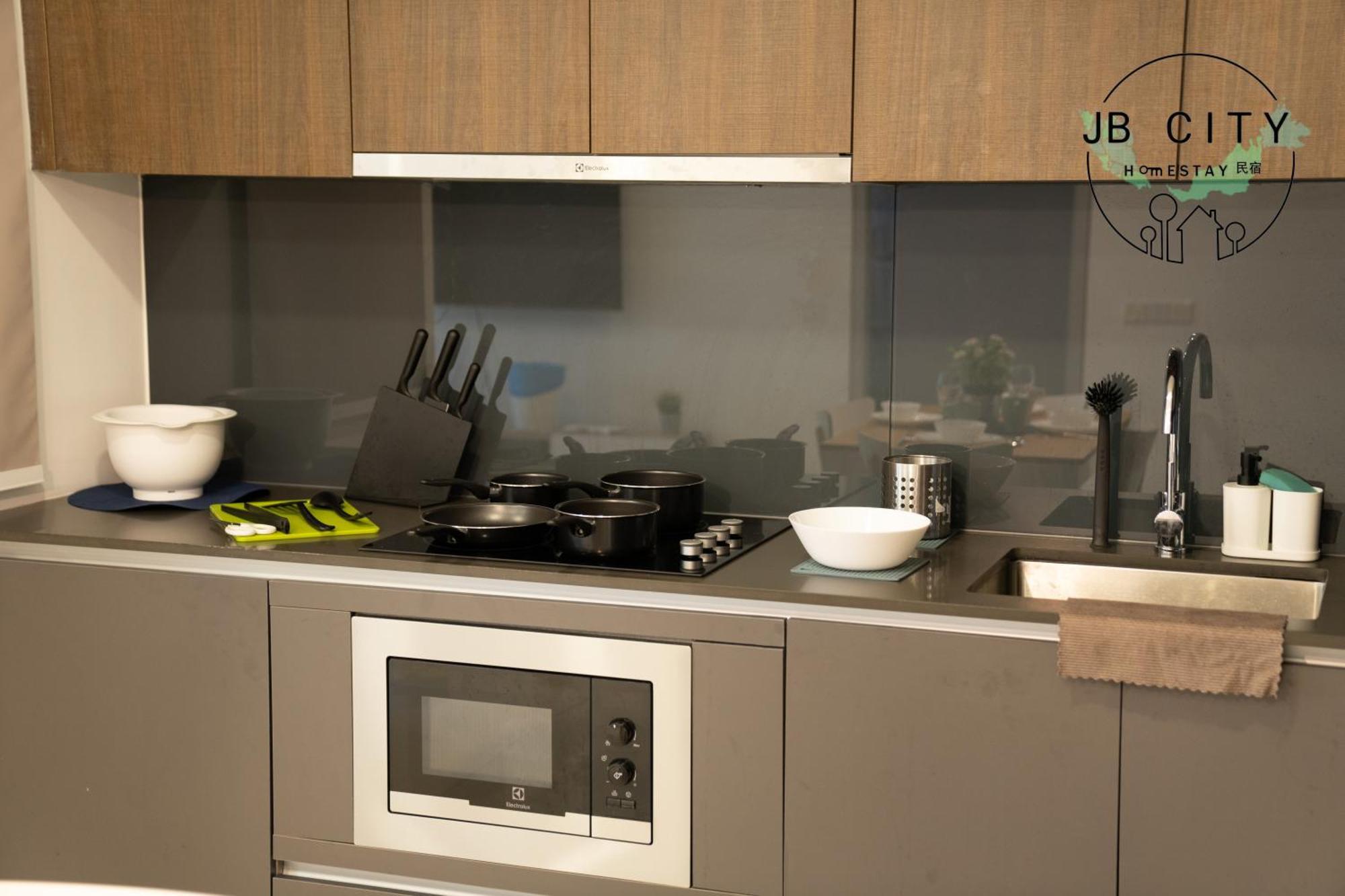 Grand Medini Suites By Rr Jbcity Nusajaya  Δωμάτιο φωτογραφία